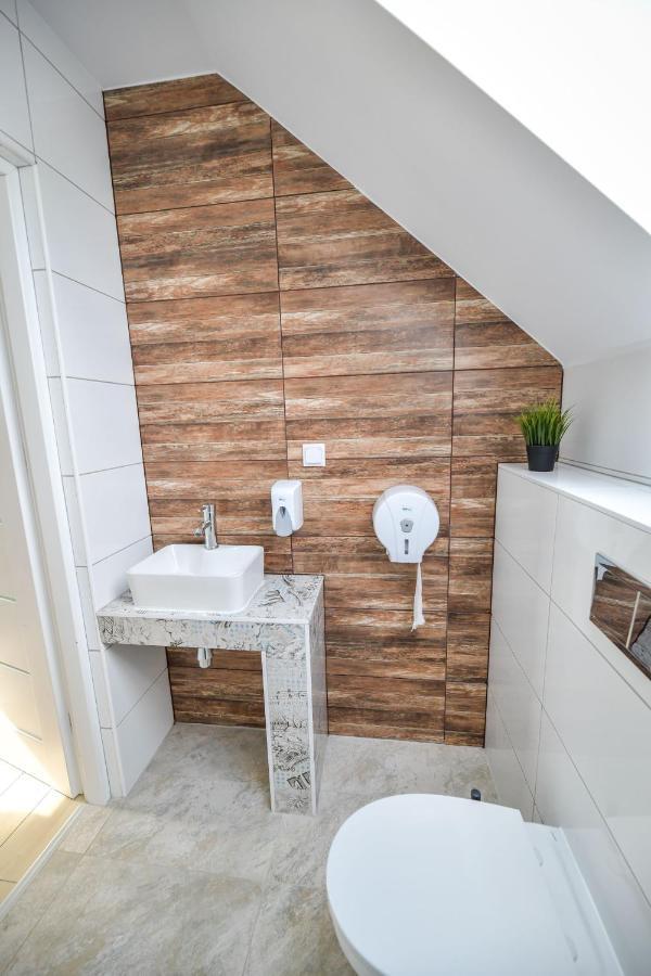 Kempingzator Apartamenty Ngoại thất bức ảnh