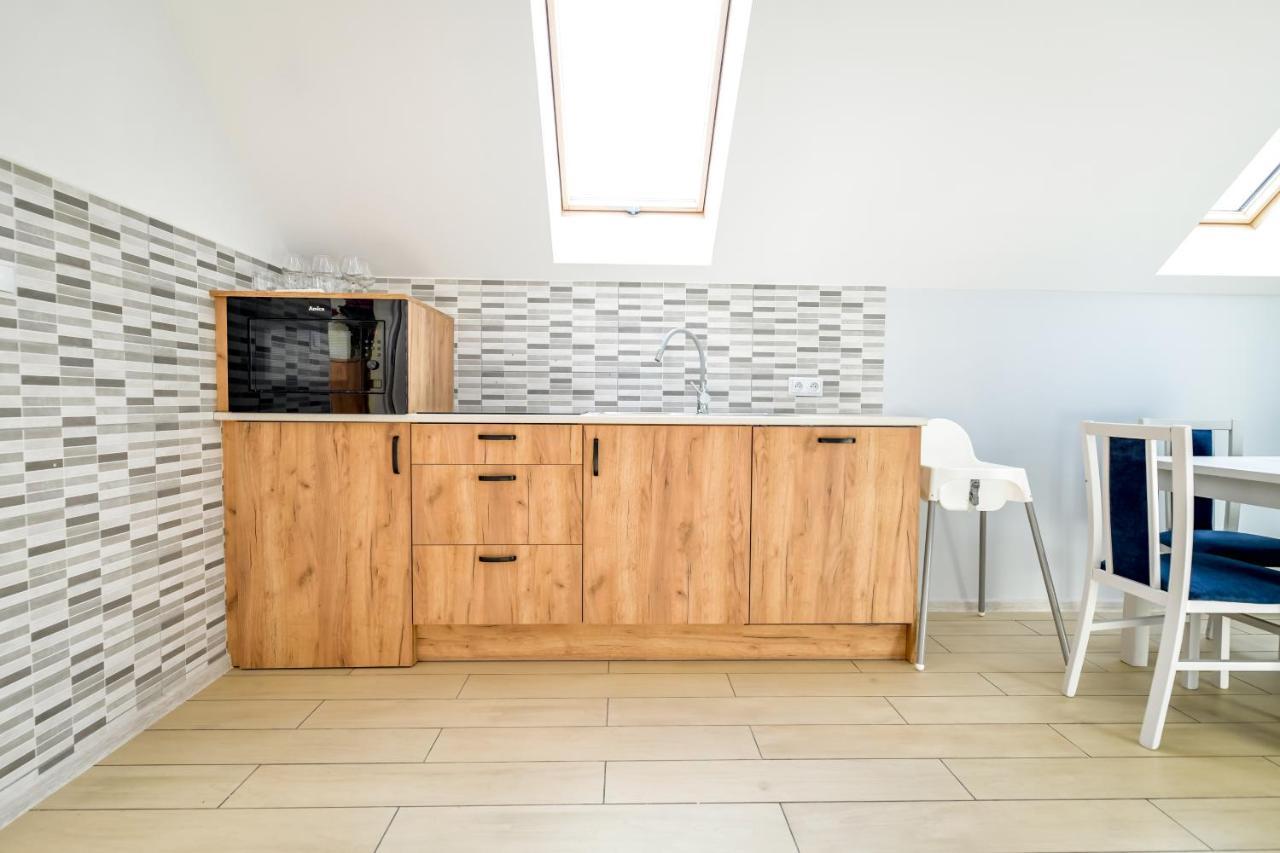 Kempingzator Apartamenty Ngoại thất bức ảnh