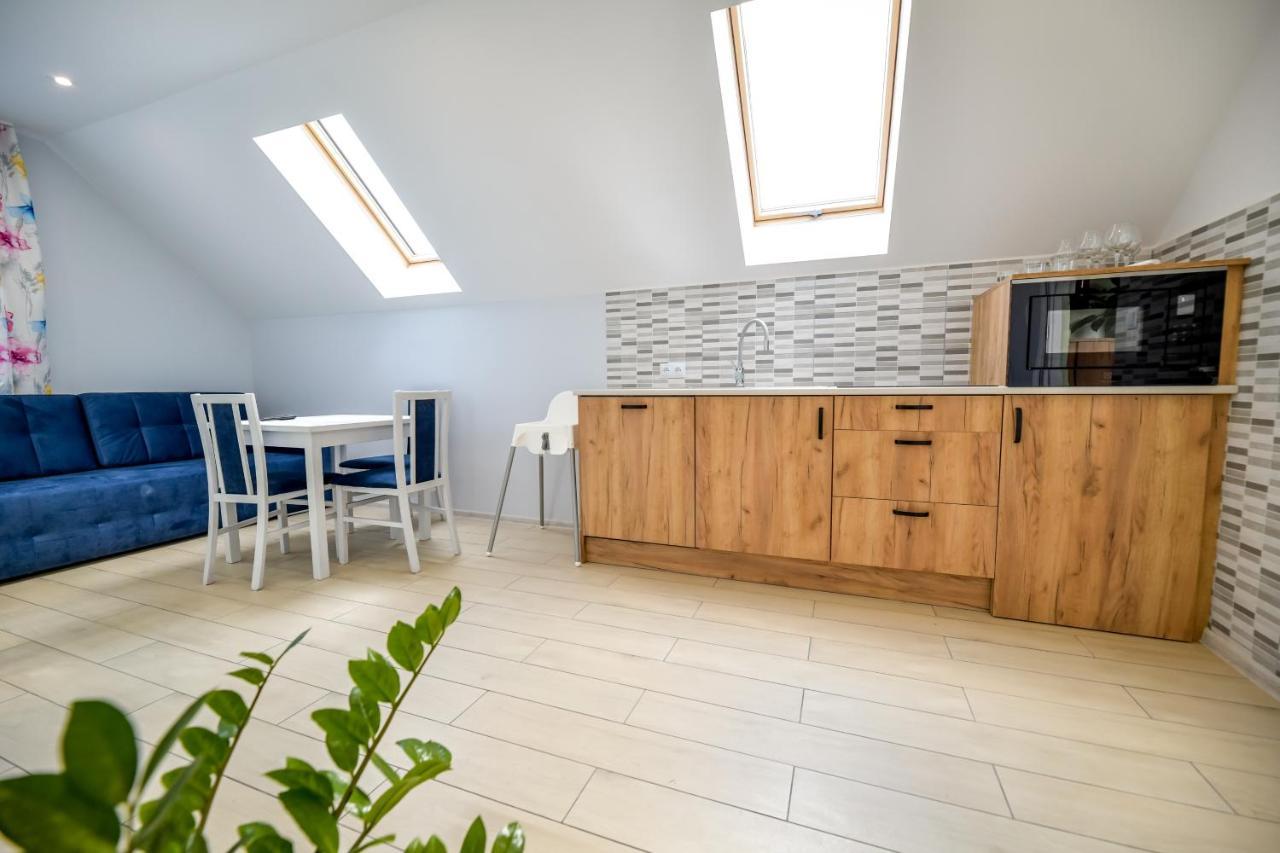 Kempingzator Apartamenty Ngoại thất bức ảnh