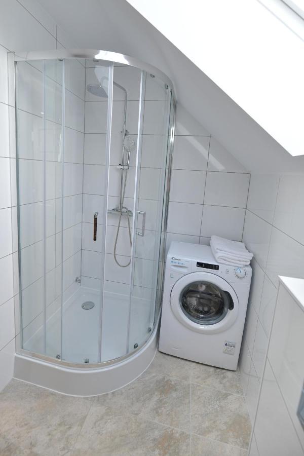Kempingzator Apartamenty Ngoại thất bức ảnh